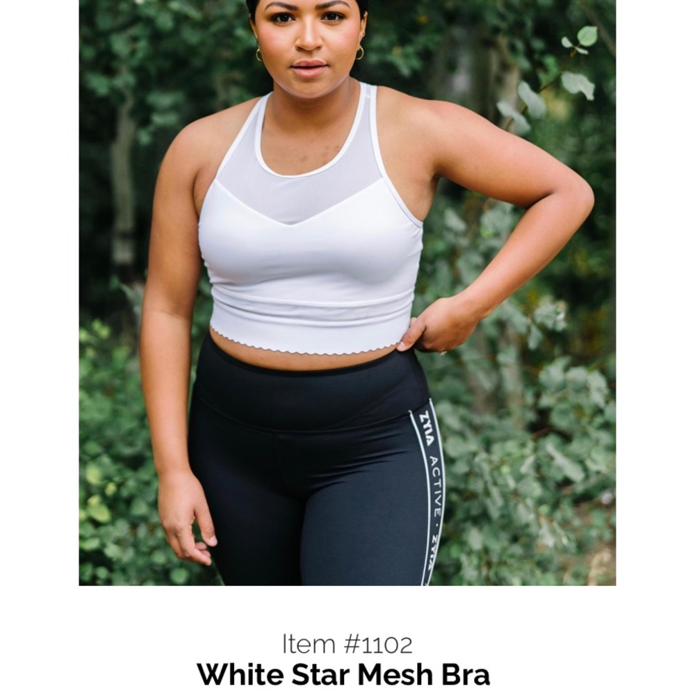 Zyia Star Mesh Bra Size Small